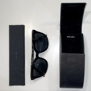 Discontinued PRADA Women Luxury Sunglasses - Heritage SPR03X, Polarized